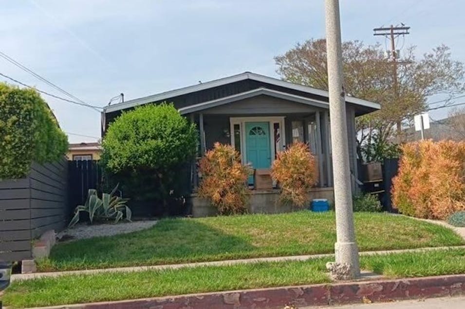 2853 Knox Ave Los Angeles, CA 90039, Los Angeles County