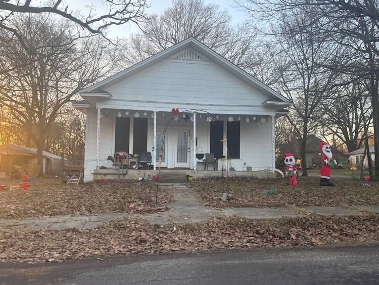 206 19th St SE Paris, TX 75460, Lamar County