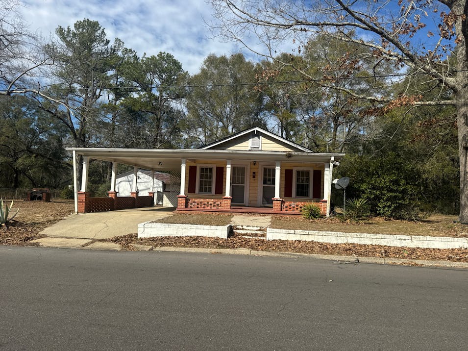 242 Boykin Avenue Ozark, AL 36360, Dale County