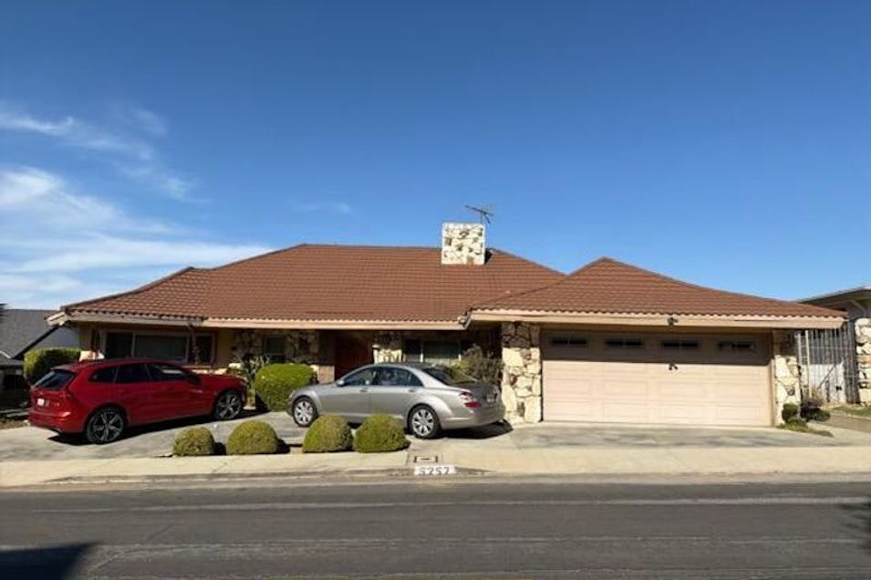 5257 El Mirador Dr Los Angeles, CA 90008, Los Angeles County