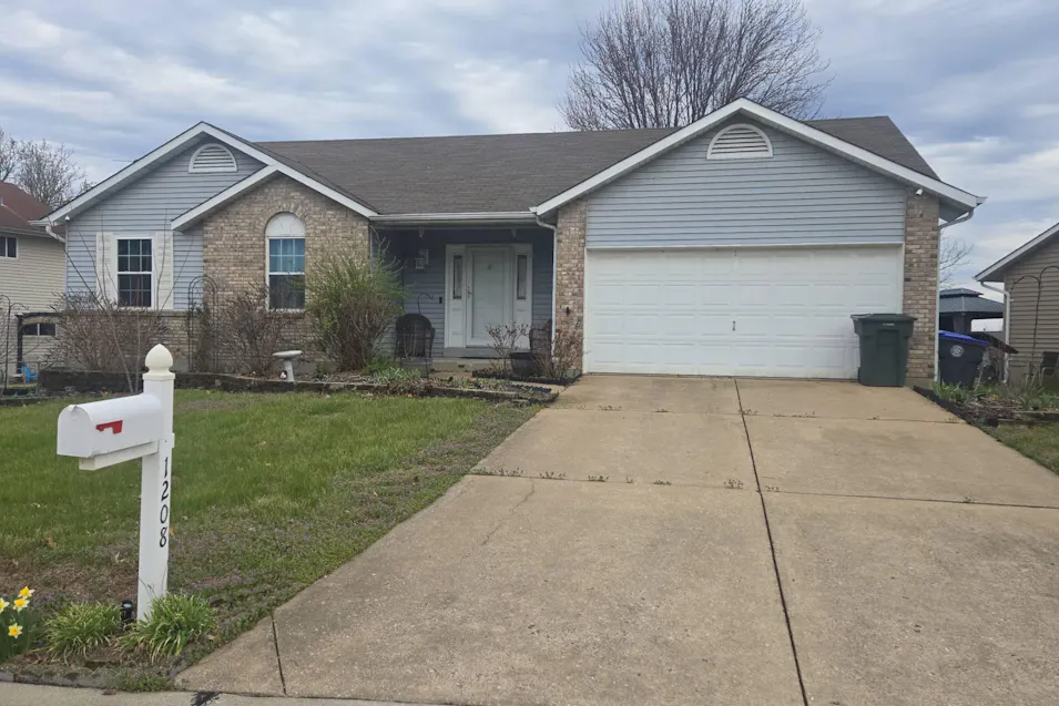 1208 Colby Dr Saint Peters, MO 63376, St. Charles County