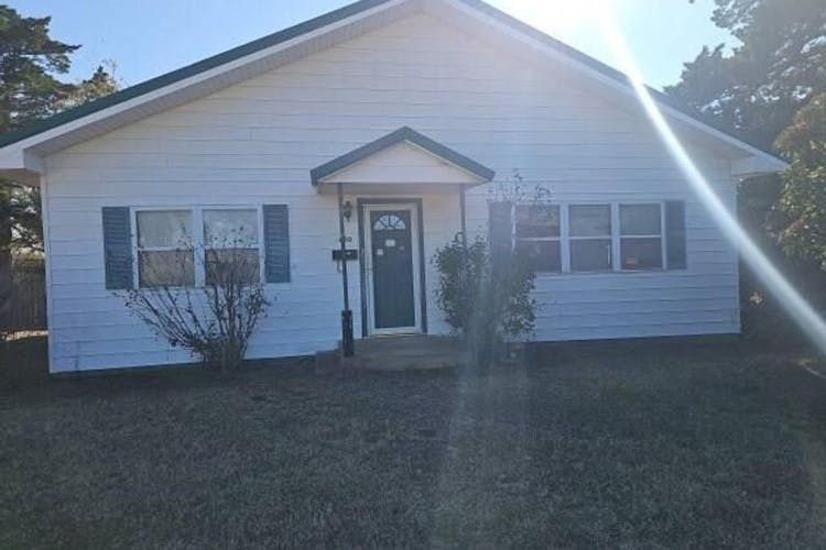 600 Cottonwood St Ardmore, OK 73401, Carter County