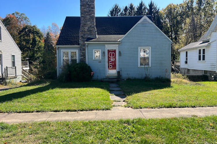 325 Sherman St Galion, OH 44833, Crawford County