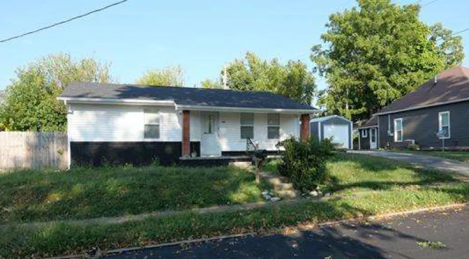 610 N Walnut St Brazil, IN 47834, Clay County