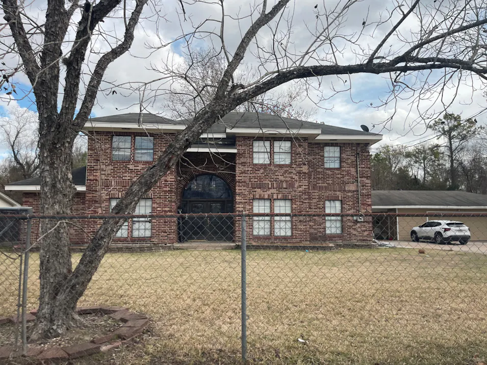 1827 A Isom St Houston, TX 77039, Harris County