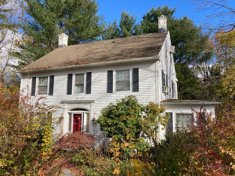 20 Dickerman St Watertown, CT 06795, Litchfield County