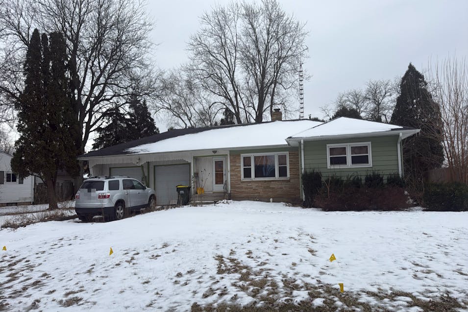 734 Watson Dr Genoa, IL 60135, Dekalb County