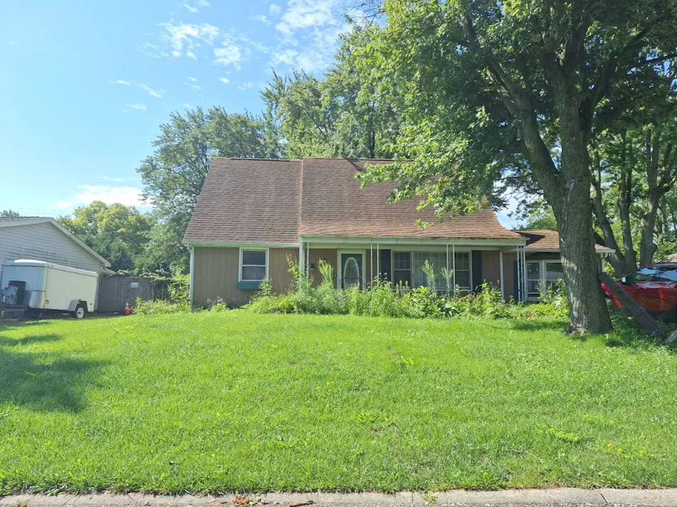 400 Greendale Dr Valparaiso, IN 46385, Porter County
