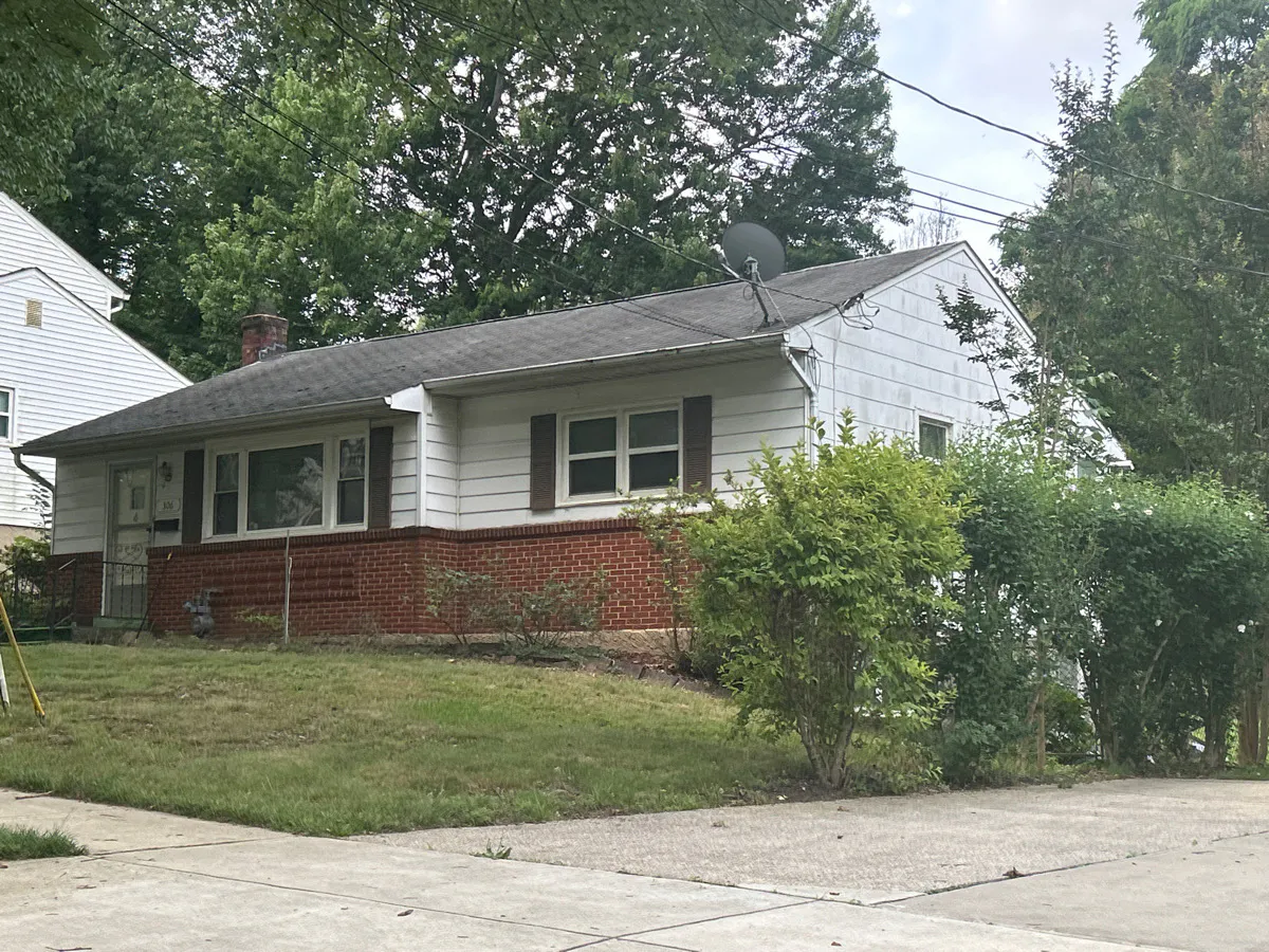Clagett Dr, Rockville, MD 20851 #1