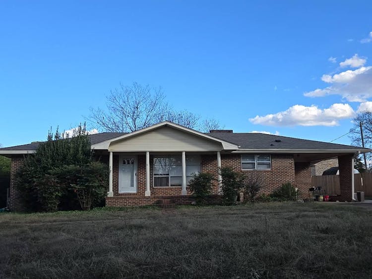 109 Pinhook Rd Moulton, AL 35650, Lawrence County