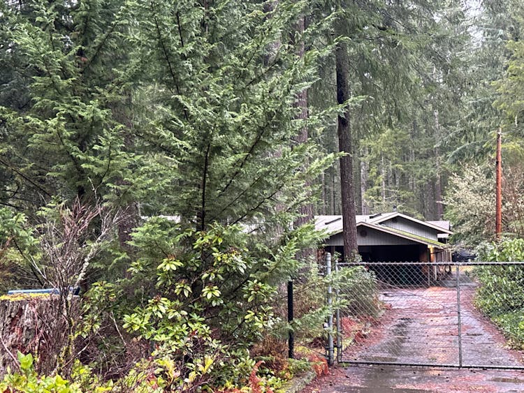 29722 SE Kent-Kangley Rd Ravensdale, WA 98051, King County