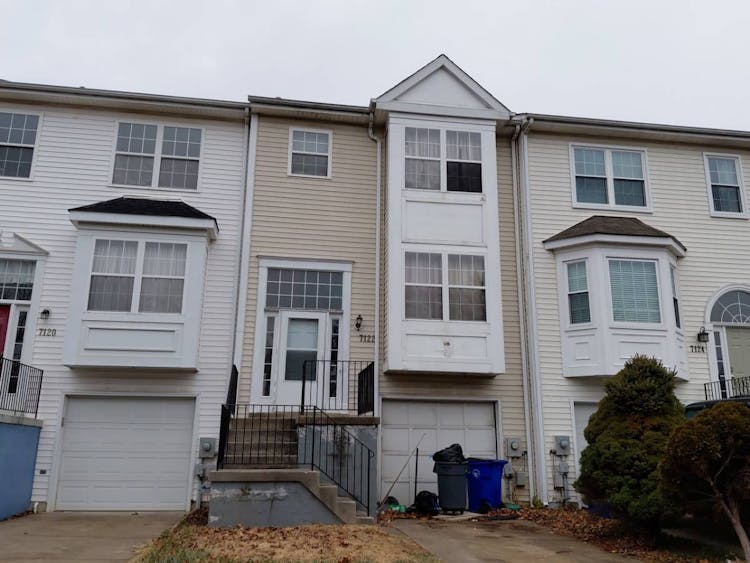 7122 Collinsworth Pl Frederick, MD 21703, Frederick County