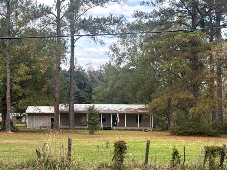 23821 Hwy 442 Independence, LA 70443, Tangipahoa County