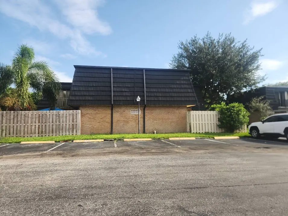 215 Woodland Rd Palm Springs, FL 33461, Palm Beach County