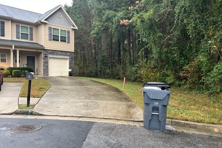 5382 Creekview Way Morrow, GA 30260, Clayton County