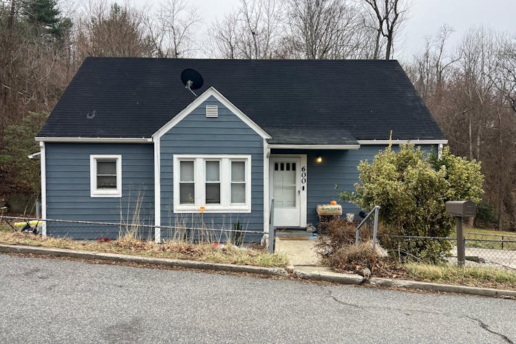 600 S Washington Ave Pulaski, VA 24301, Pulaski County