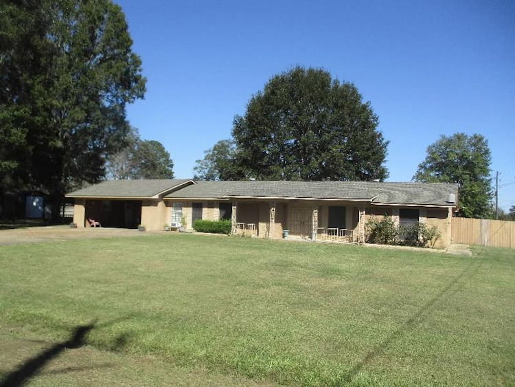 1050 Madison Ave Georgetown, MS 39078, Copiah County