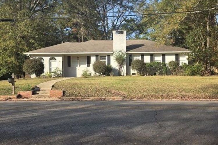 2126 43rd Street Meridian, MS 39305, Lauderdale County