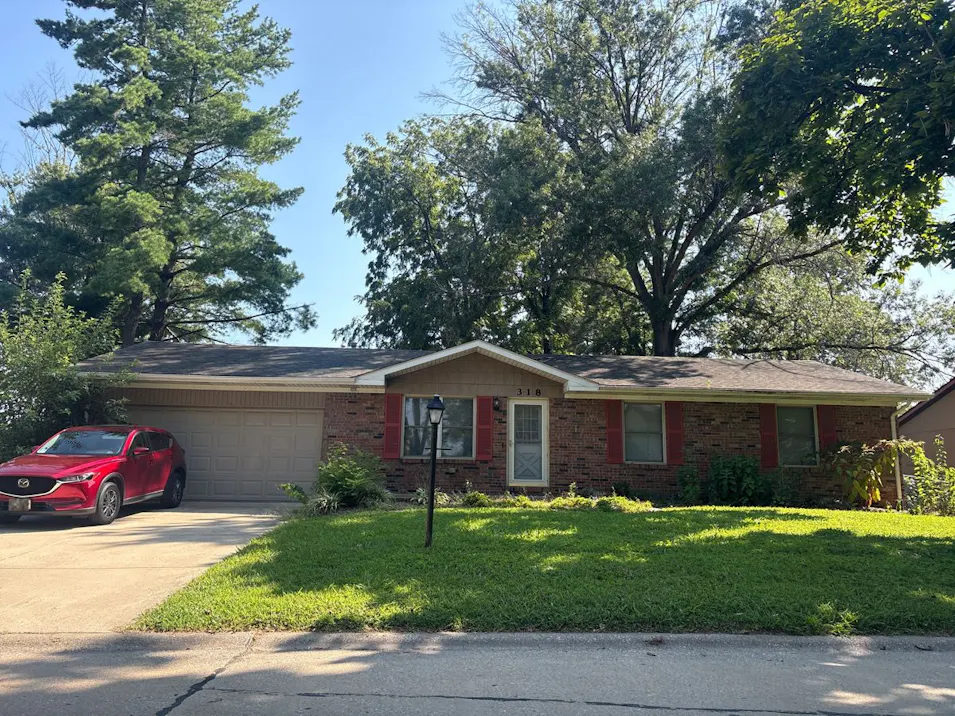 318 Goldenrod Ln Swansea, IL 62226, St Clair County