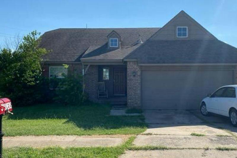 Harriman Cir, Bartlesville, OK 74006
