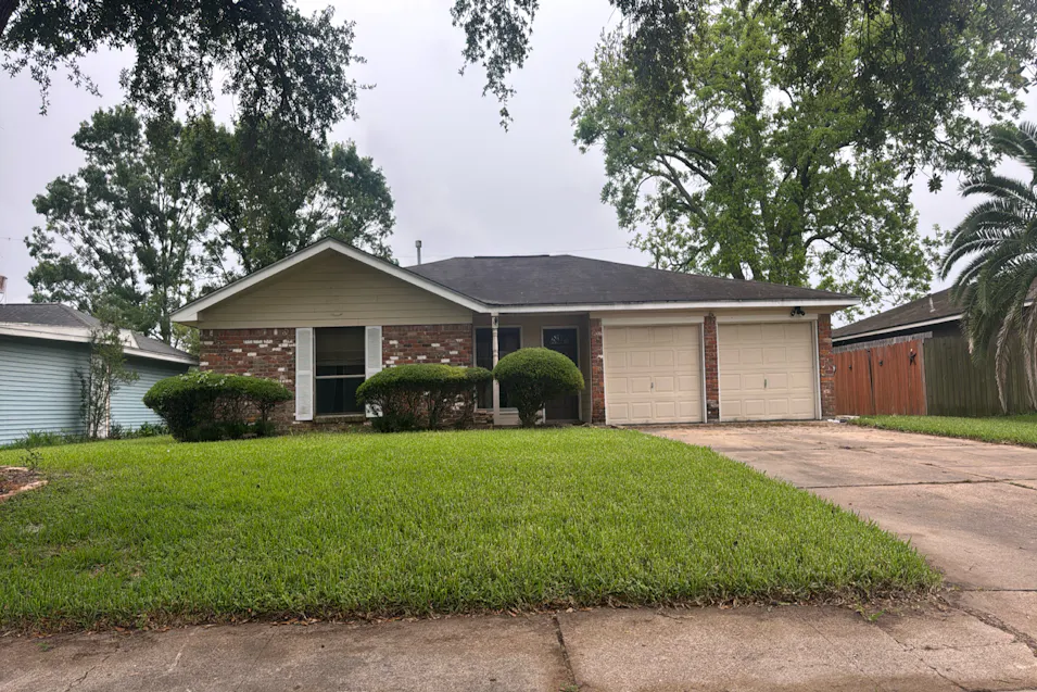 324 Pine Street Lake Jackson, TX 77566, Brazoria County