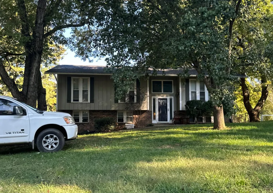 Bluebird Cir, Morristown, TN 37814