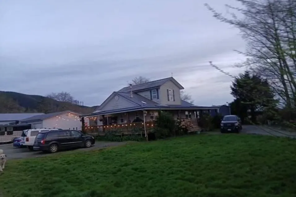 224 Chinook Valley Rd Chinook, WA 98614, Pacific County