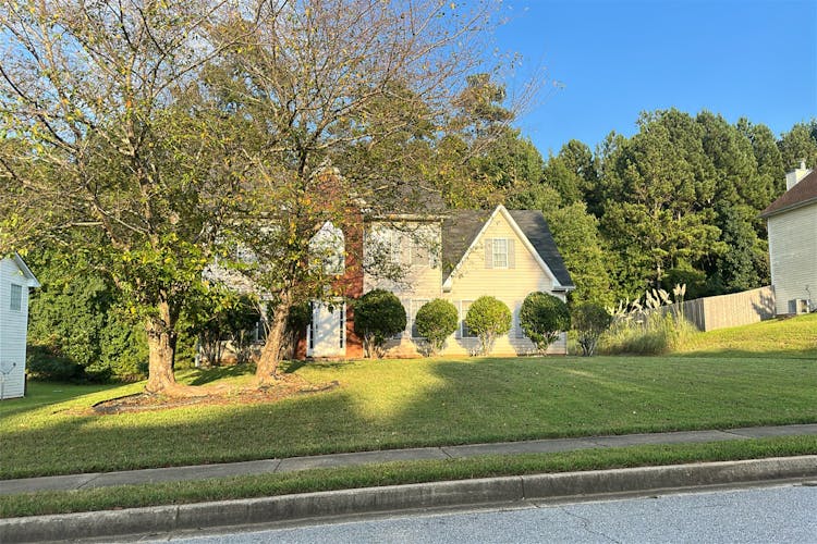 9426 Carnes Crossing Circle Jonesboro, GA 30236, Clayton County