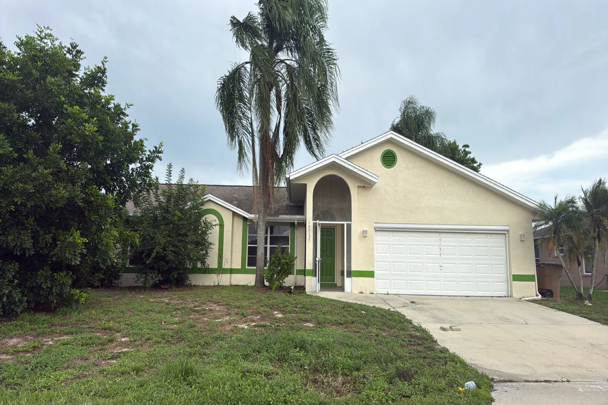 Cocoatree Ct, Lehigh Acres, FL 33936