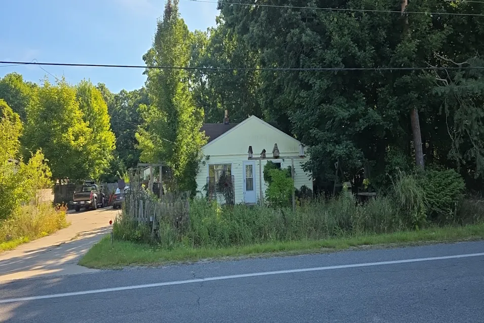 1246 S Mill Iron Rd Muskegon, MI 49442, Muskegon County