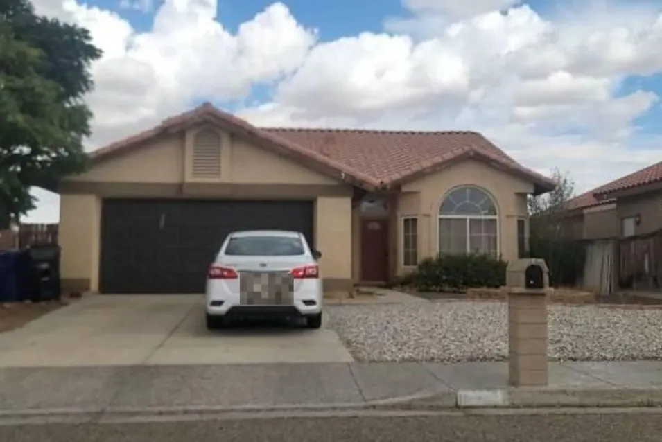 15185 Zircon Dr Victorville, CA 92394, San Bernardino County