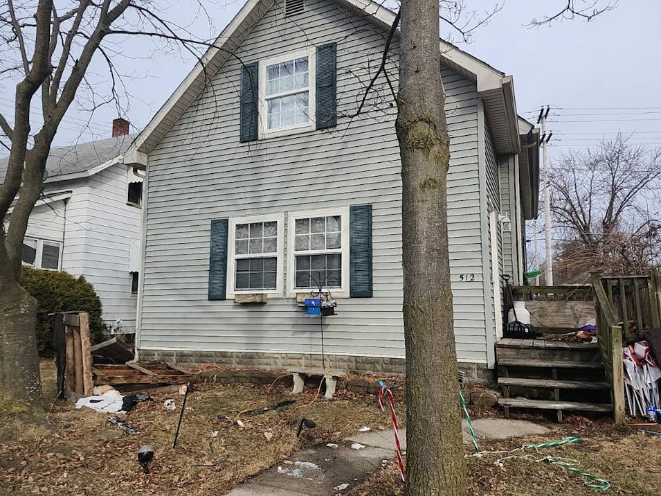 512 N 5th St Decatur, IN 46733-1207, Adams County