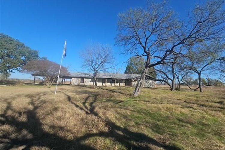 7956 NW County Road 4060 Blooming Grove, TX 76626, Navarro County