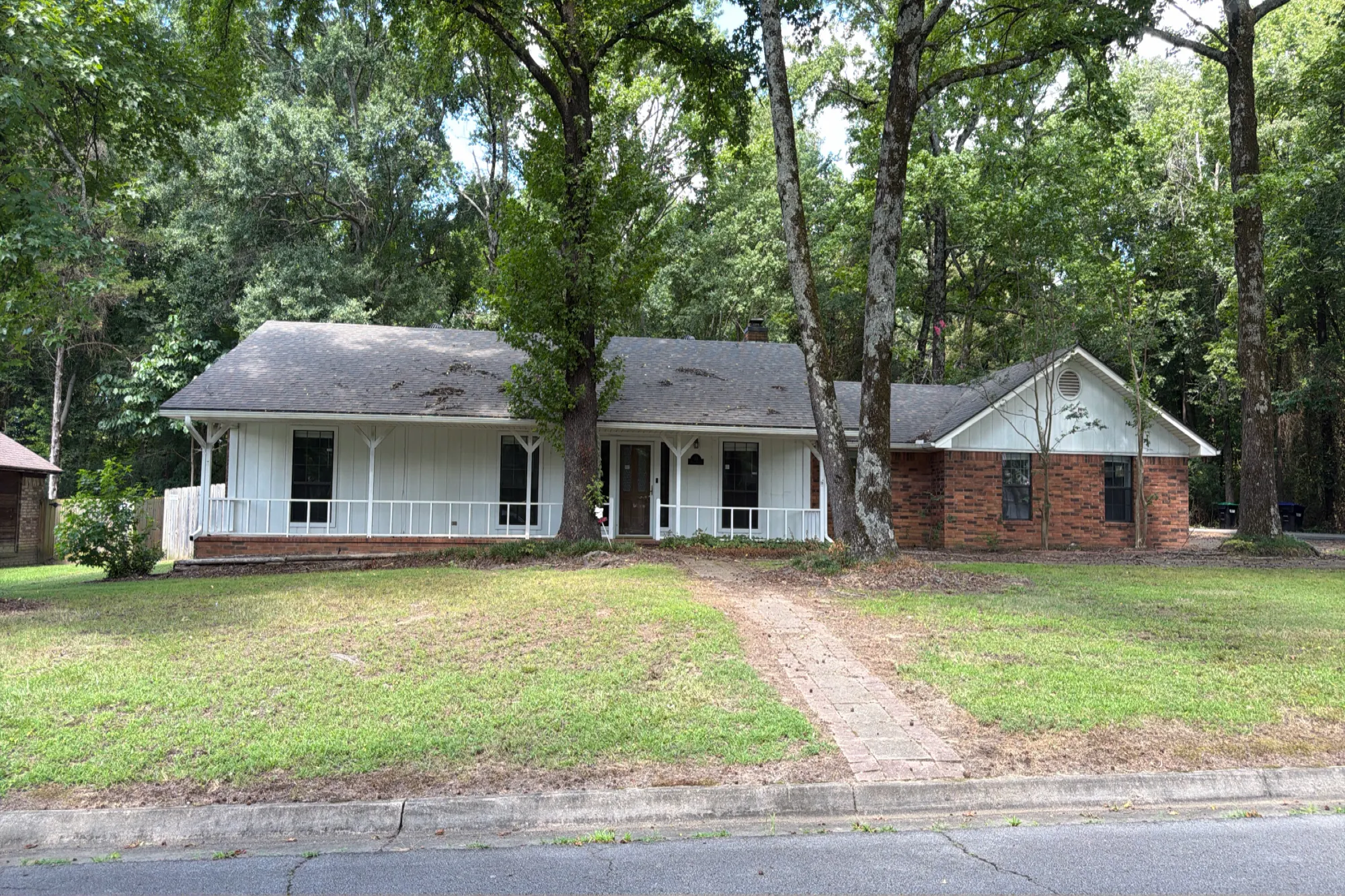 Belle Ave, Alma, AR 72921