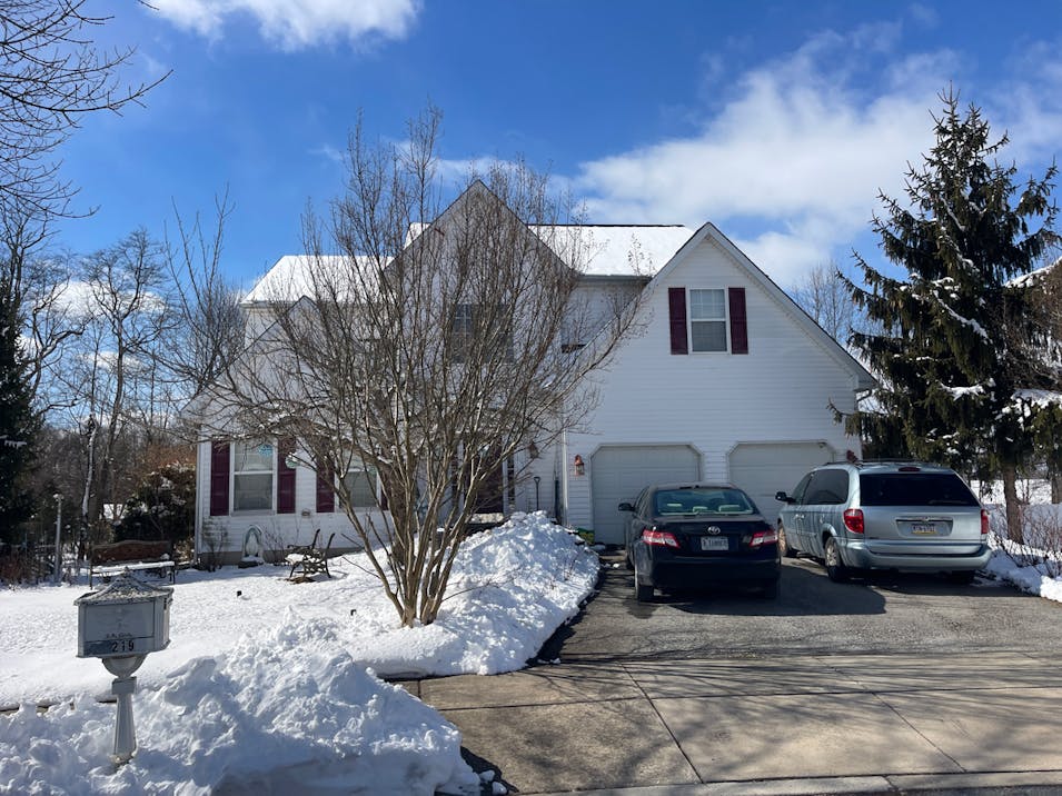 7219 McKee Ct MacUngie, PA 18062, Berks County