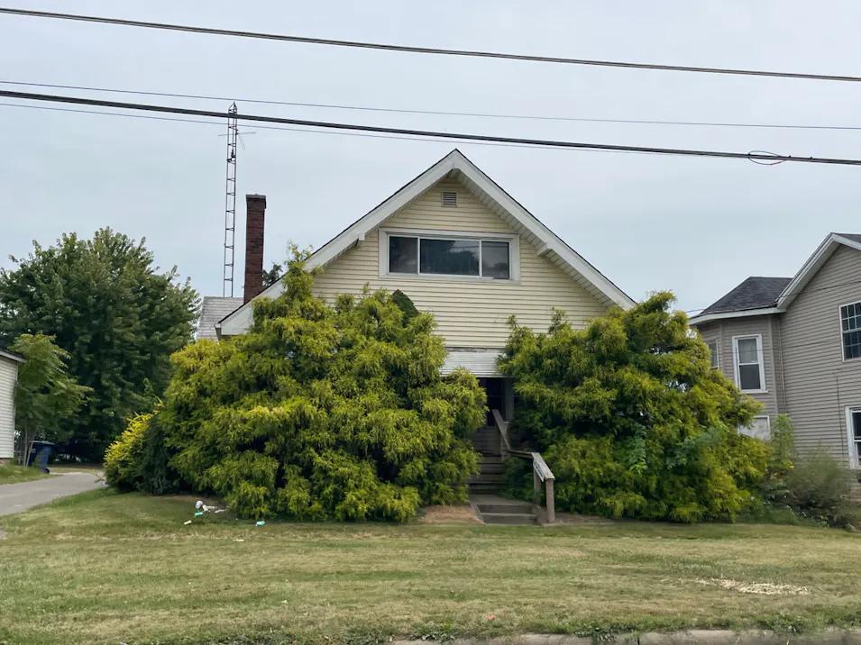 45 Broadway St Shelby, OH 48875, Richland County