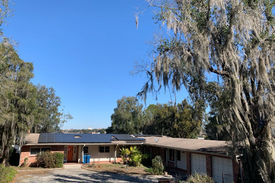 411 Aqua Vista Dr Haines City, FL 33844, Polk County