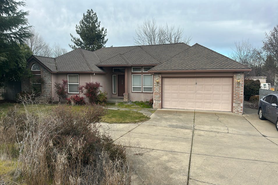 2445 Spring Street Medford, OR 97504, Jackson County