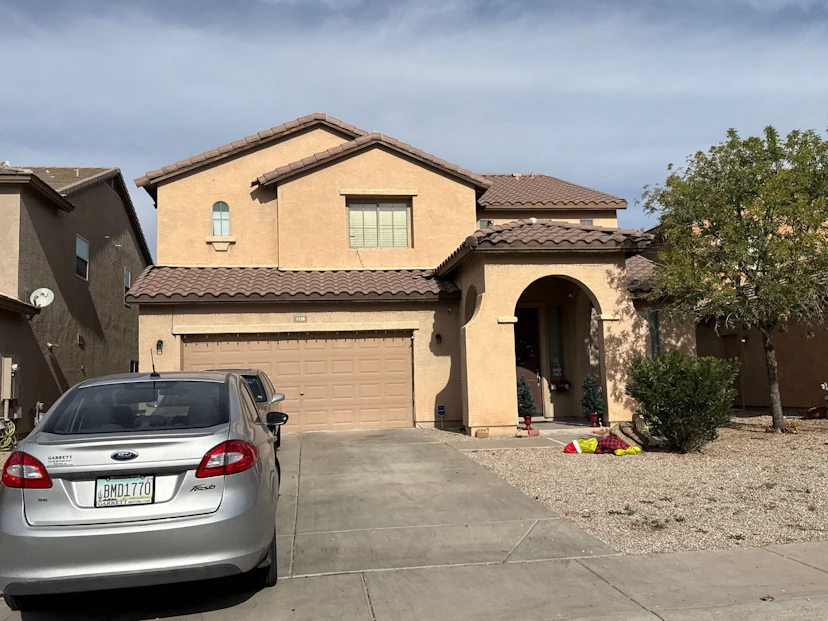 1128 W Desert Valley Drive