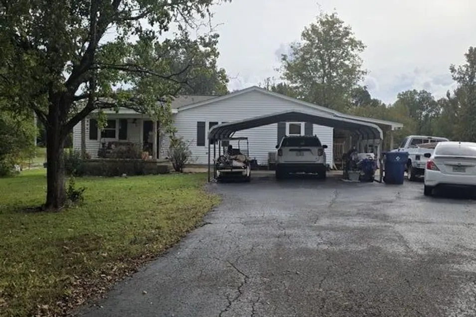 3936 Horn Lake Road Nesbit, MS 38651, Desoto County