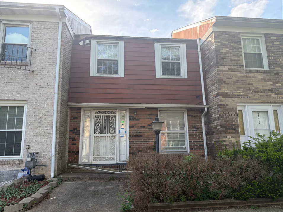 2474 Hardesty Drive South Columbus, OH 43204, Franklin County