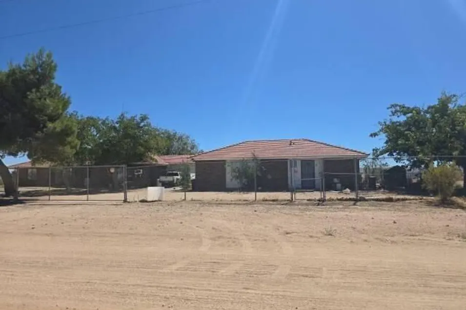 13030 Avenal Street Victorville, CA 92392, San Bernardino County