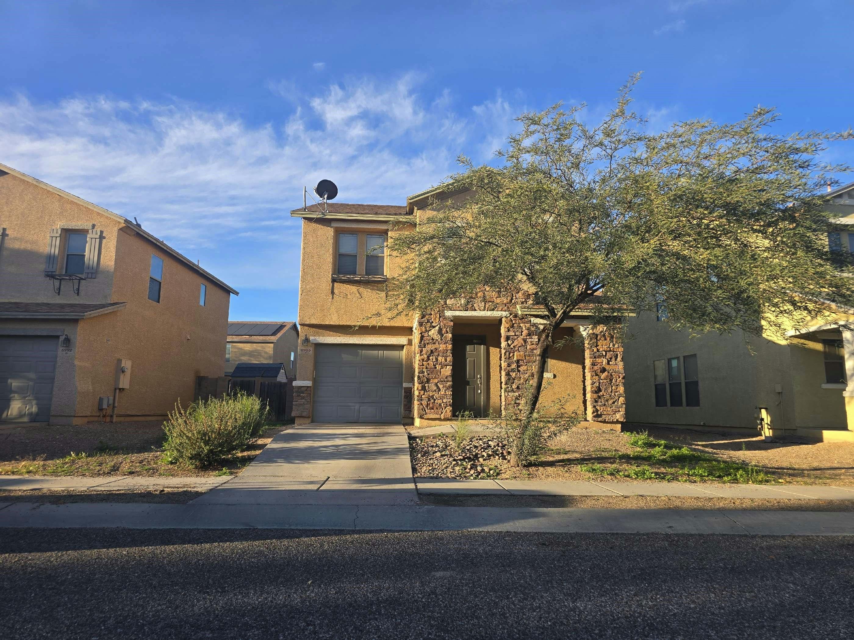 6986 S Ladys Thumb Ln  