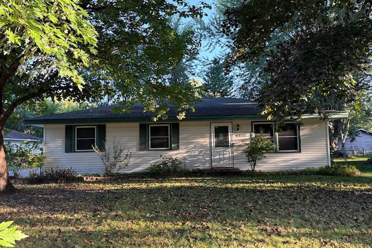 4733 104th Ave NE Circle Pines, MN 55014, Anoka County