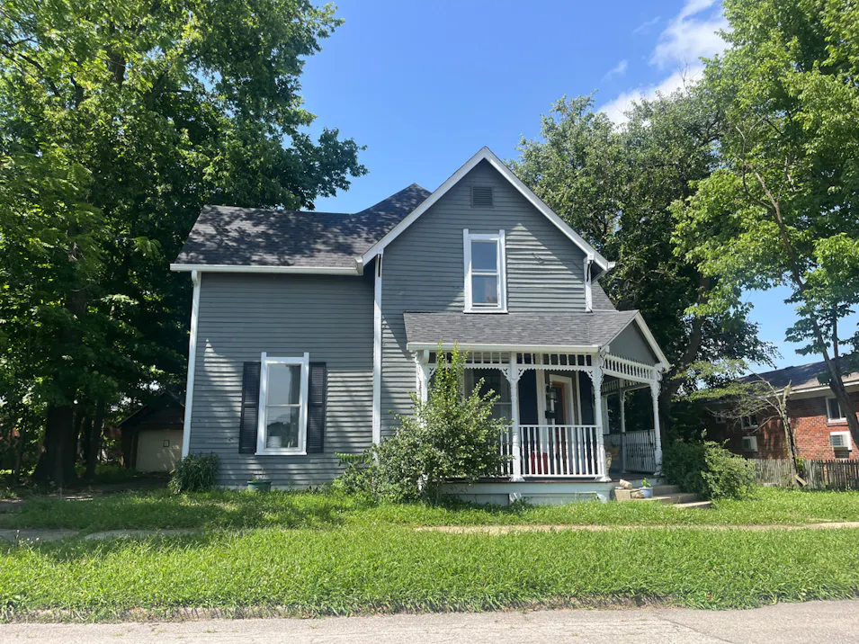 118 E Hendricks St Shelbyville, IN 46176, Shelby County