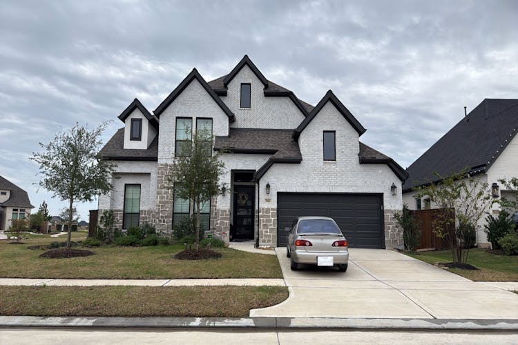 7611 Snowfield Peak Ln Katy, TX 77493, Waller County