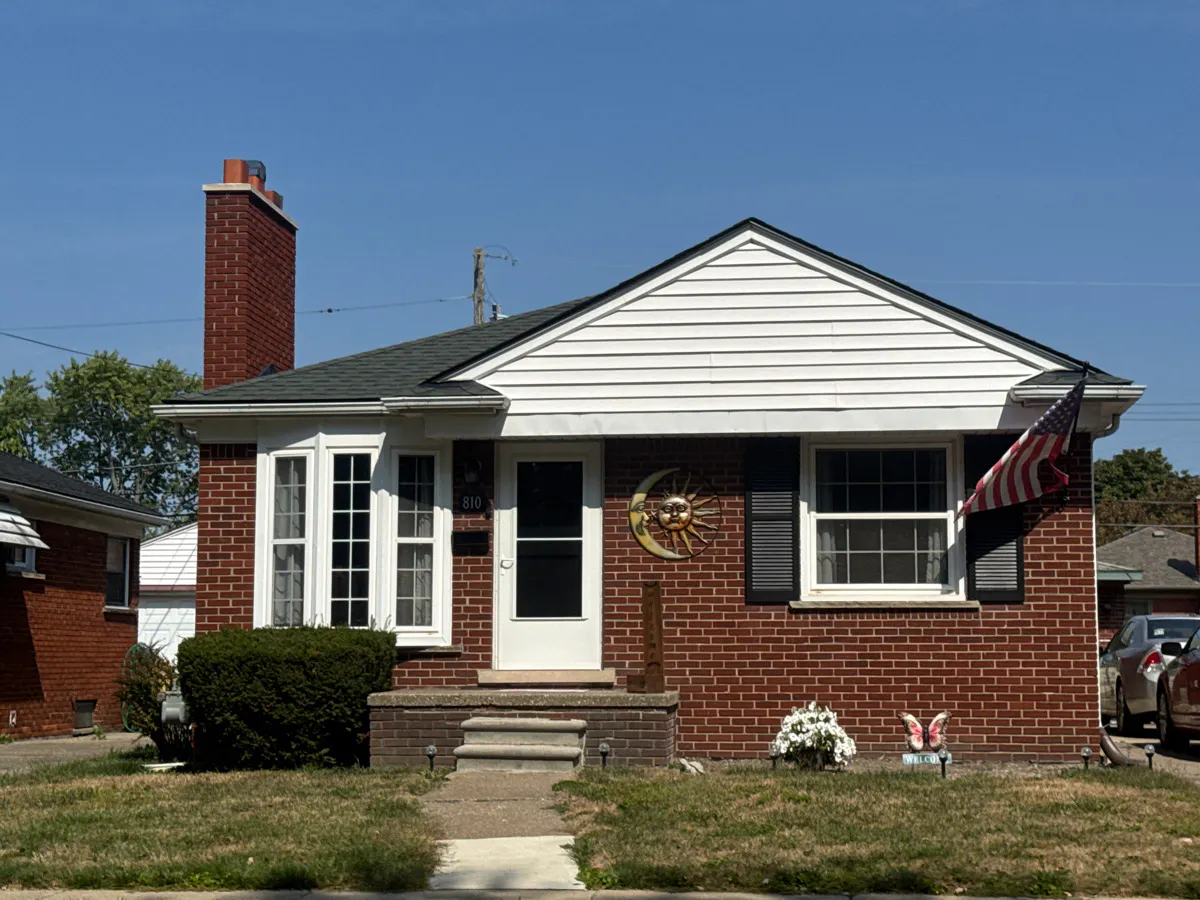 London Ave, Lincoln Park, MI 48146 #1