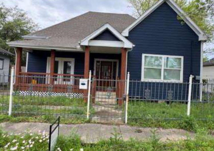 1607 Chapman St Houston Houston, TX 770090, Harris County