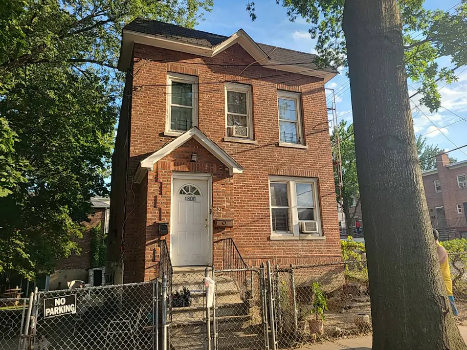 1800 Edenwald Ave Bronx, NY 10466, Bronx County