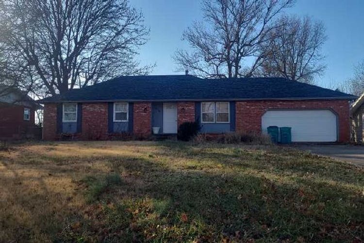 904 E Smith Street Springfield, MO 65803, Greene County